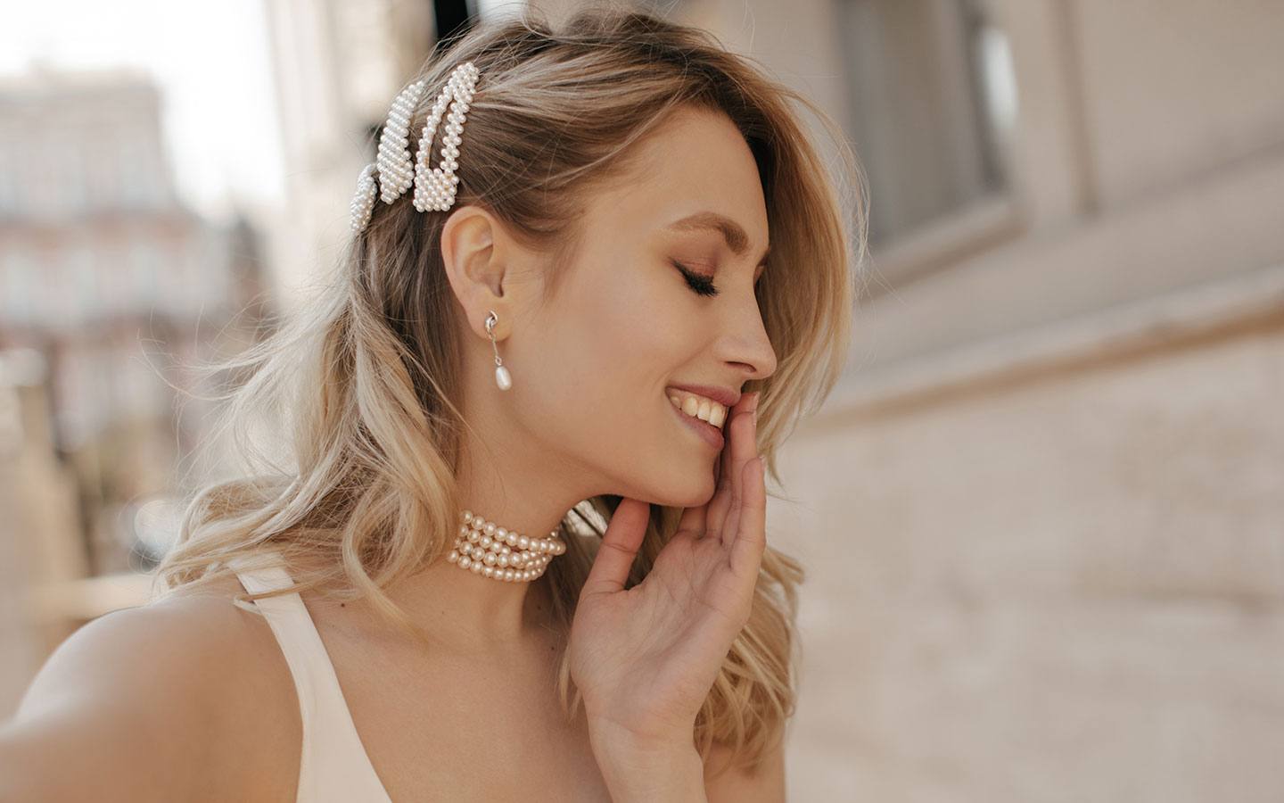 How to Clean Your Gold Jewelry